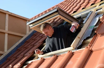 Pose de fenêtres de toit Velux à Blussangeaux